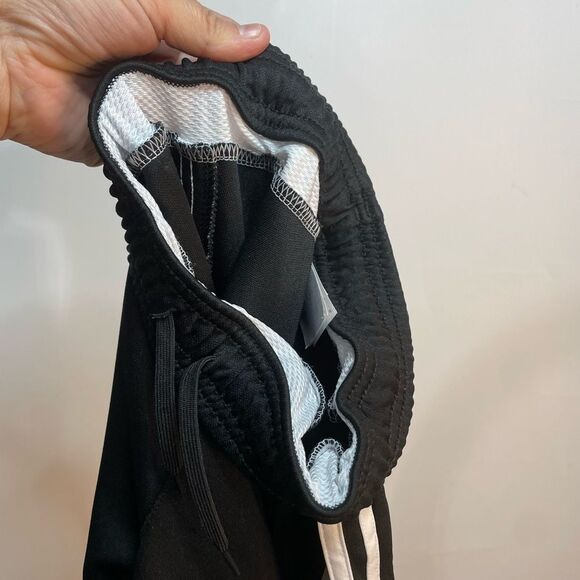 5 for $25🔥Adidas ClimaCool Black Sweatpants Size 7-8Y Girls - Picture 8 of 9